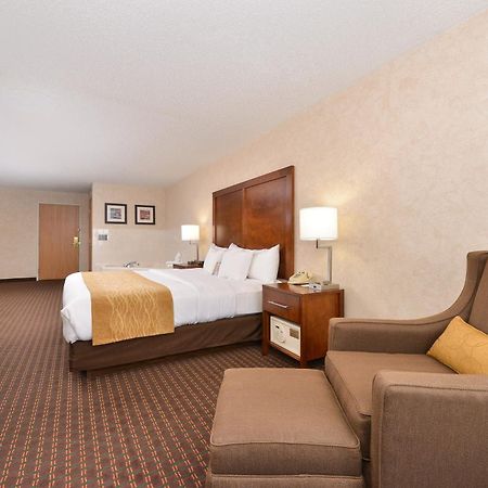 Comfort Inn & Suites Riverview Le Claire Zimmer foto