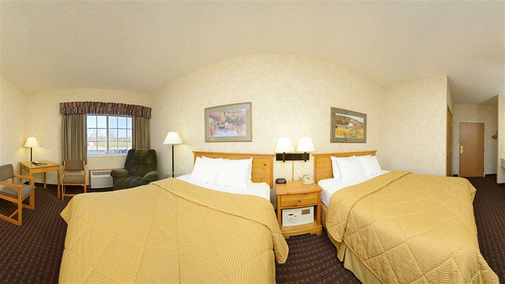 Comfort Inn & Suites Riverview Le Claire Exterior foto